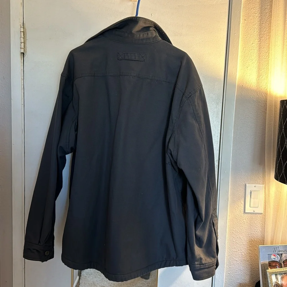Duluth Trading Co men’s jacket. Snap up. - Picture 5 of 7